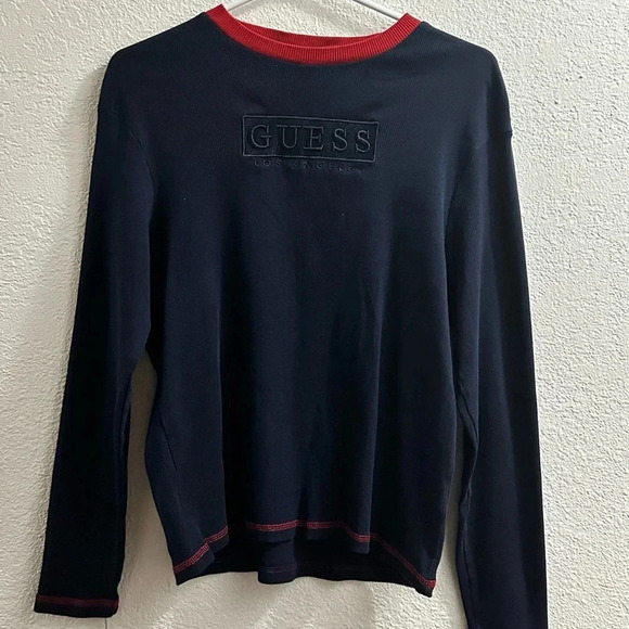 2/40$Guess jeans waffle type pullover/sleeper shirt - Picture 1 of 4